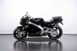 Bild 1/48 von Suzuki RGV 250 Gamma (1990)