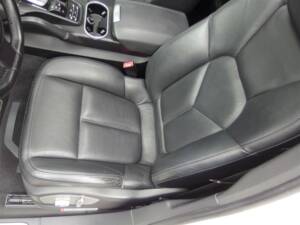 Bild 53/99 von Porsche Cayenne S (2010)