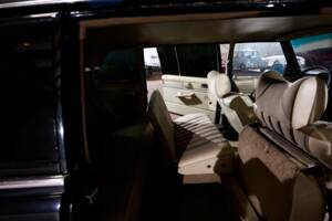 Image 51/64 of Mercedes-Benz 230/6 LWB (1976)