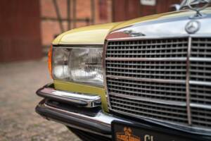 Afbeelding 4/75 van Mercedes-Benz 280 SE (1976)