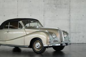 Immagine 24/50 di BMW 502 Baur (1955)
