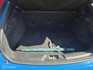 Imagen 16/42 de Volvo V40 D4 R-Design (2014)
