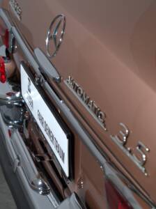 Image 23/57 of Mercedes-Benz 280 SE 3,5 (1971)