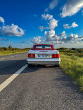 Image 8/23 de Mercedes-Benz SL 320 (1996)