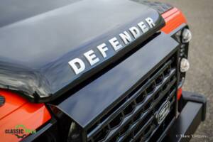 Image 24/41 of Land Rover Defender (2016)