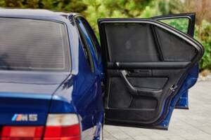 Immagine 31/74 di BMW M5 (1992)