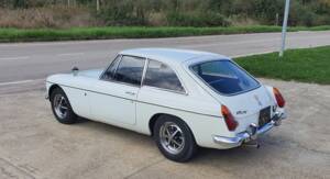Afbeelding 2/33 van MG MGB GT (1971)