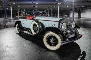 Image 3/12 de Cadillac V16 452 Dual Cowl Phaeton (1930)