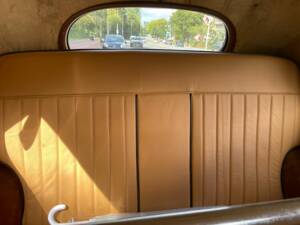 Image 4/7 de Renault Celtaquatre (1936)