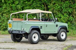 Imagen 19/36 de Land Rover 90 (1990)
