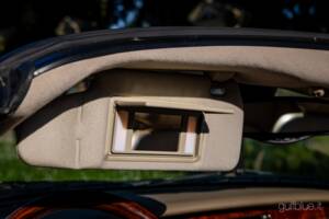 Image 44/70 of Jaguar XKR (2004)