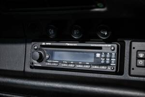 Image 19/50 of Porsche 911 Turbo (1995)