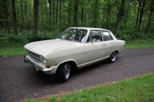 Bild 8/55 von Opel Kadett 1,1 S (1971)
