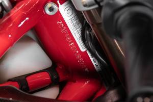 Image 21/23 of MV Agusta DUMMY (2000)