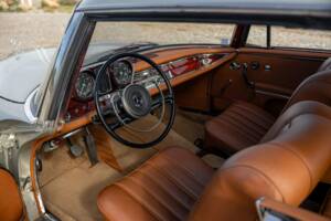 Afbeelding 9/13 van Mercedes-Benz 300 SE (1963)