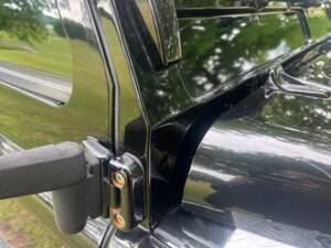 Image 21/25 of Land Rover Defender 90 TD4 (2010)