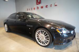 Image 16/23 of Maserati Quattroporte Sport GT S 4.7 (2012)
