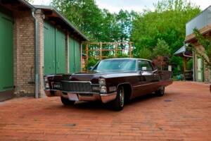 Bild 23/200 von Cadillac Coupe DeVille (1968)