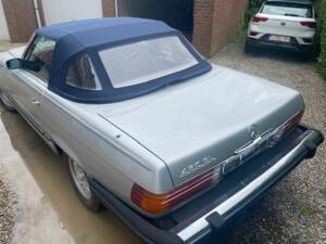 Image 6/8 of Mercedes-Benz 450 SL (1975)