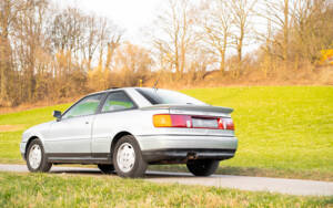 Image 3/70 of Audi 90 - 2.3E (1990)