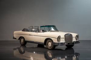 Image 10/11 of Mercedes-Benz 300 SE (1965)