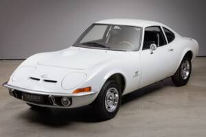 Image 1/34 of Opel GT 1900 (1969)