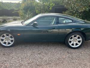Image 4/18 of Jaguar XK8 4.0 (1998)