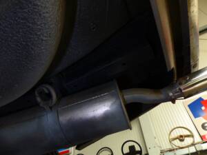 Image 50/76 of BMW 323i (1982)