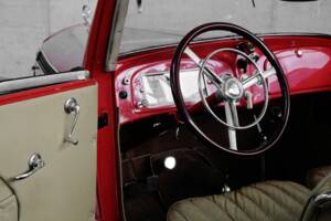 Bild 17/46 von Steyr 220 &quot;Gläser&quot; (1939)