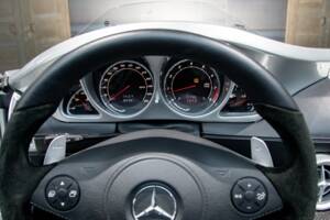 Image 22/28 of Mercedes-Benz SLR McLaren 722 S (2009)