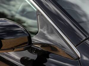 Image 51/77 of Aston Martin DBS (2009)