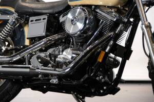 Immagine 34/50 di Harley-Davidson FXDB Dyna Glide Daytona (1992)