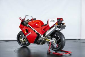 Immagine 2/42 di Ducati DUMMY (1991)