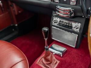 Immagine 49/74 di Aston Martin DB 5 Vantage (1964)