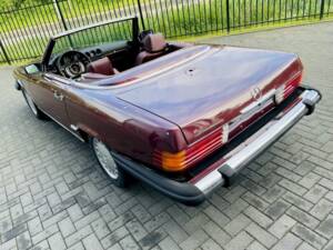 Bild 11/36 von Mercedes-Benz 560 SL (1986)