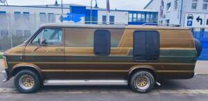 Immagine 12/143 di Dodge B 200 Sportsman (1978)