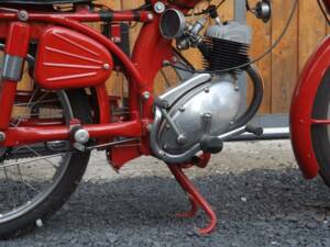 Image 7/50 of Benelli Leoncino 2T (1959)