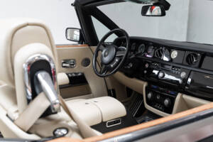 Image 13/36 of Rolls-Royce Phantom DHC (2008)
