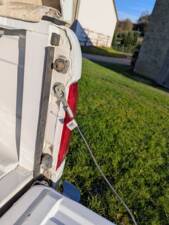 Image 18/65 of Ford F-150 (1991)