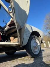 Bild 21/70 von Citroën Ami 6 Berline (1964)