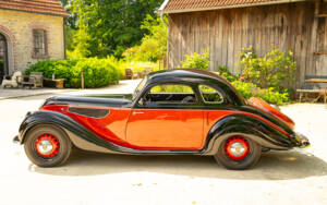 Image 7/50 of BMW 327 (1939)