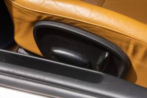Immagine 16/50 di Porsche Boxster (2004)