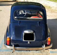 Bild 11/13 von FIAT 600 D (1971)