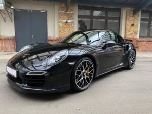 Bild 2/44 von Porsche 911 Turbo S (2013)