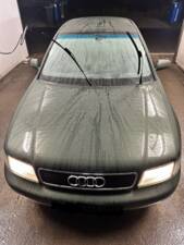 Immagine 10/26 di Audi A4 2.5 TDI (1999)