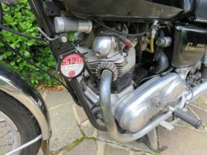 Image 21/47 of Norton Commando 850 Roadster (1974)