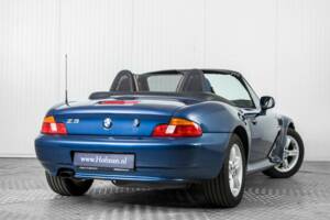 Bild 42/50 von BMW Z3 1.9i (2000)