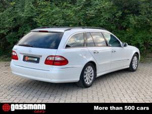 Immagine 8/15 di Mercedes-Benz E 320 T (2003)