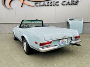 Image 11/36 of Mercedes-Benz 280 SL (1969)