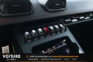 Image 18/32 of Lamborghini Huracán EVO (2020)